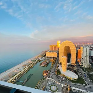 https://lux-apart.batumihotels.net