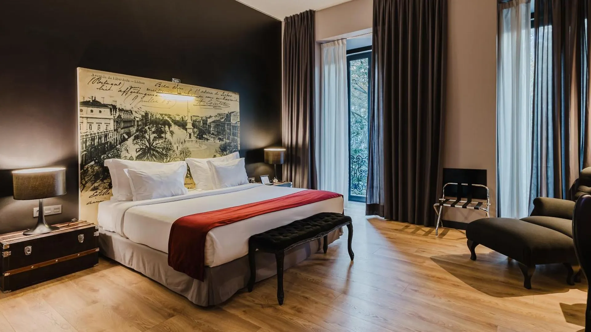 138 Liberdade Hotel contacts